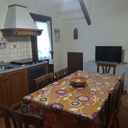 La Casa Di Ida Lägenhet Porciano Exteriör bild