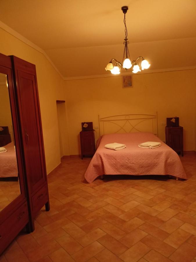La Casa Di Ida Lägenhet Porciano Exteriör bild